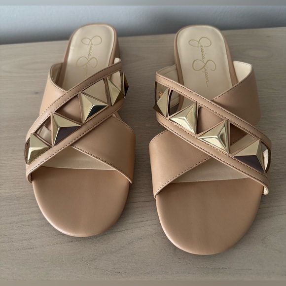 Jessica Simpson Maddie Beige with Gold Studs Slide Sandals / Size 9 / NWOB - Picture 2 of 12